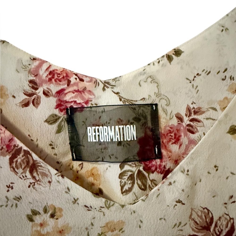 SOLD - Reformation | Coco Viscose Tank | Pink/White Floral | M - Picture 3 of 6